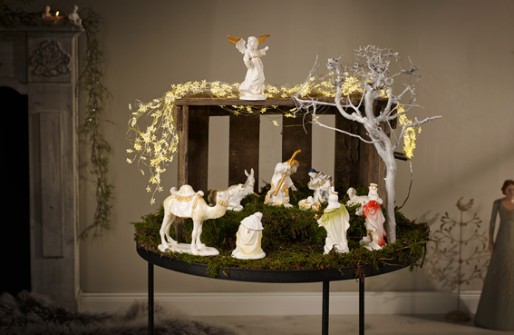 Villeroy & Boch porcelain nativity set