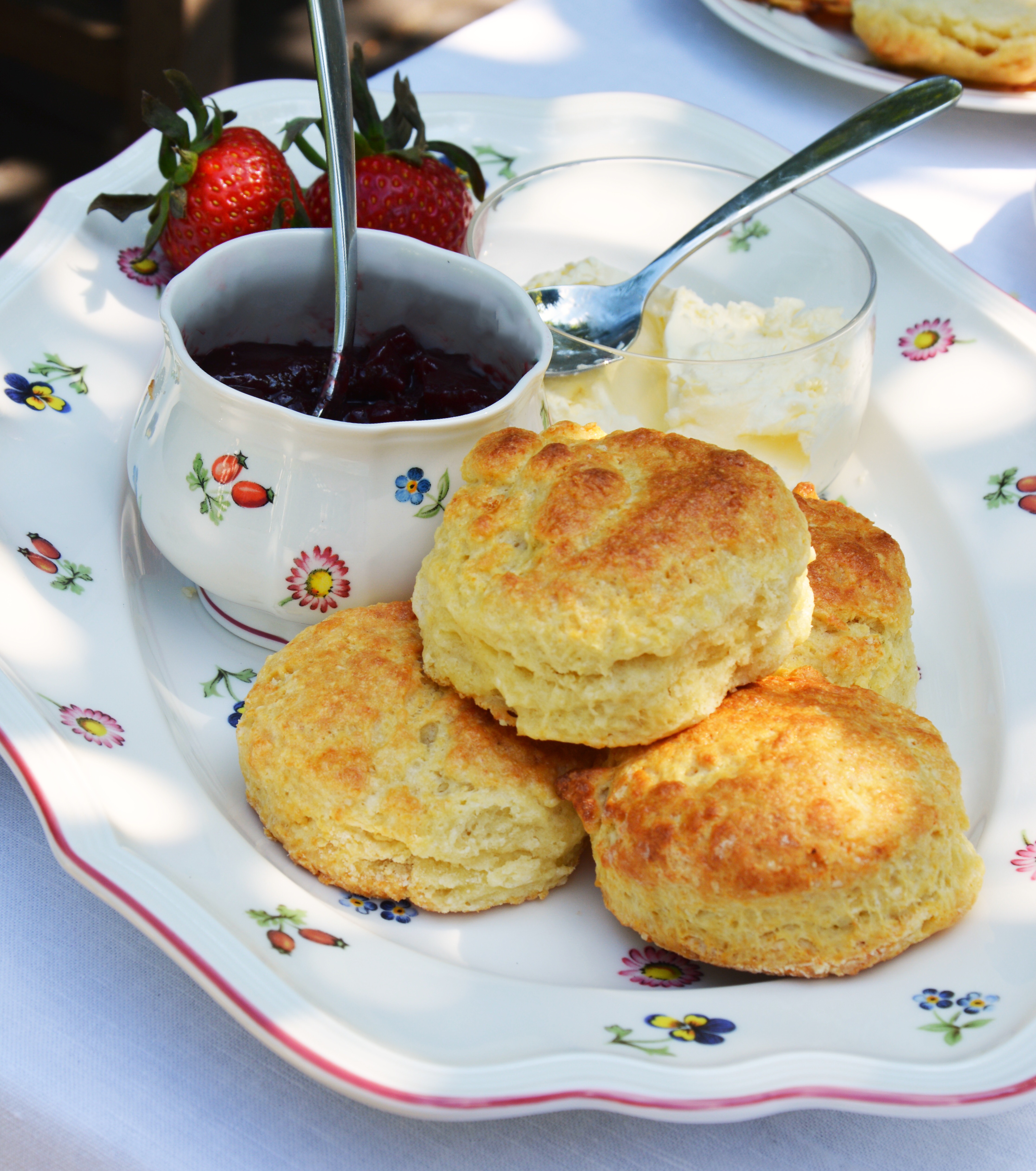 Petite Fleur Oval Platter