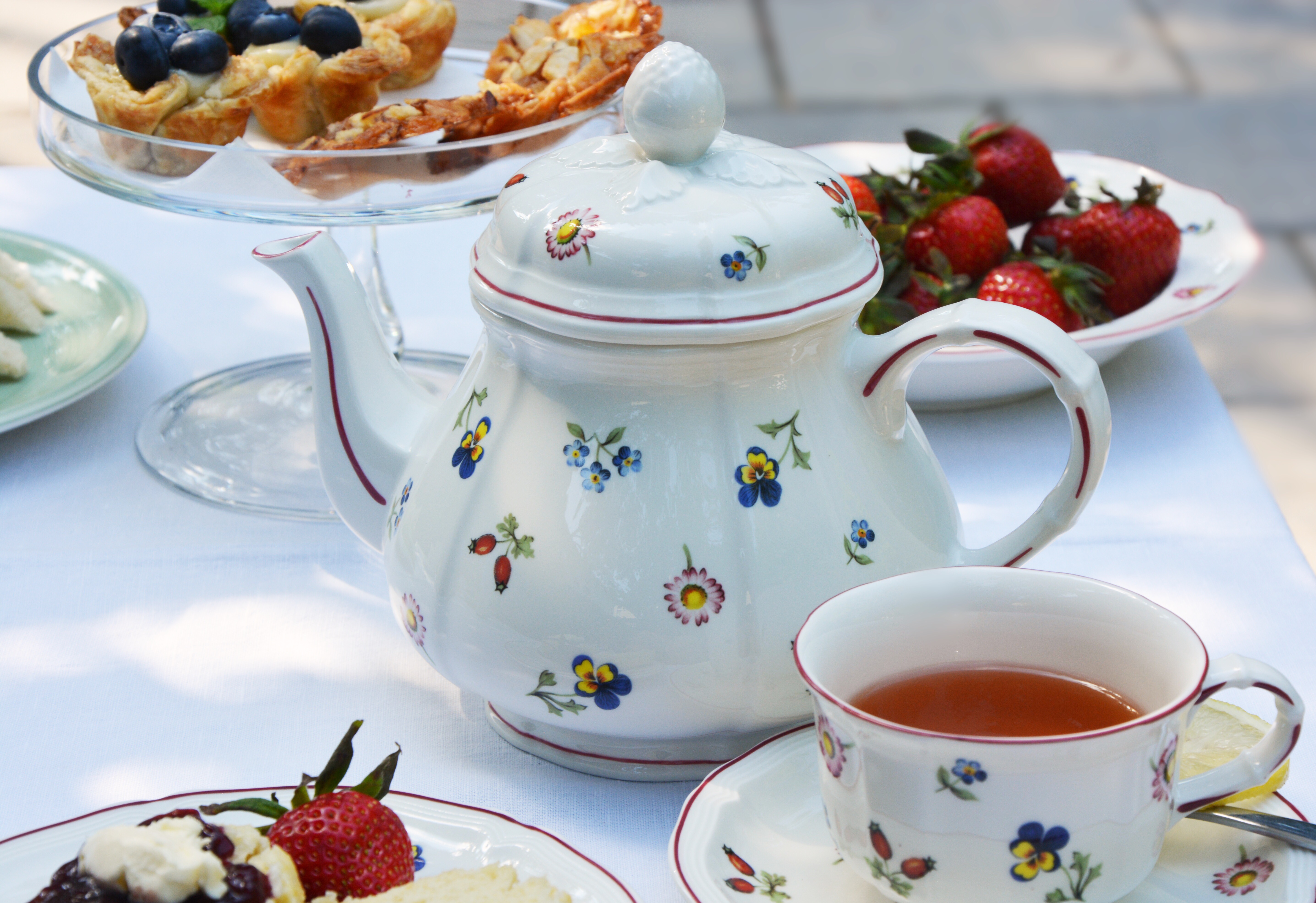 Petite Fleur teapot and teacup